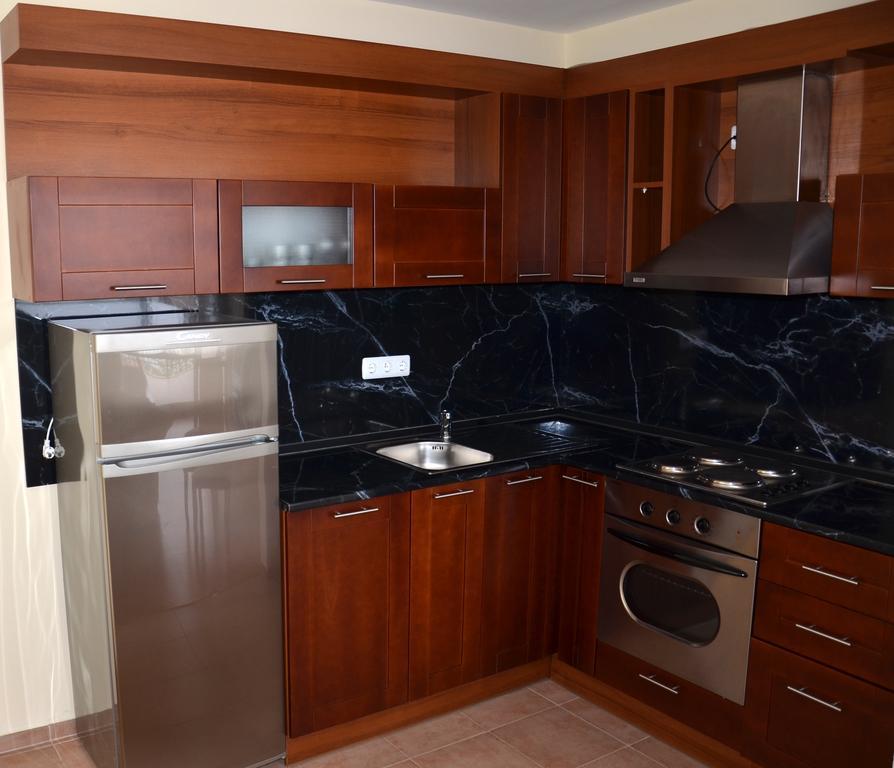 Single Private Apartments In Marina View Fort Beach Sveti Vlas Luaran gambar