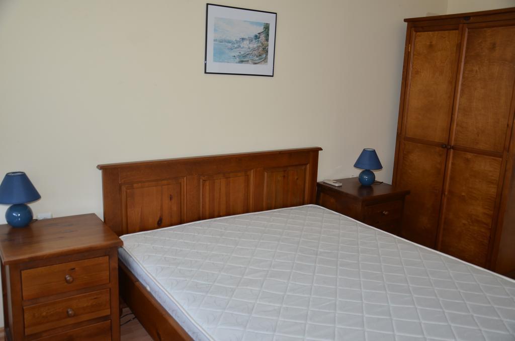 Single Private Apartments In Marina View Fort Beach Sveti Vlas Luaran gambar
